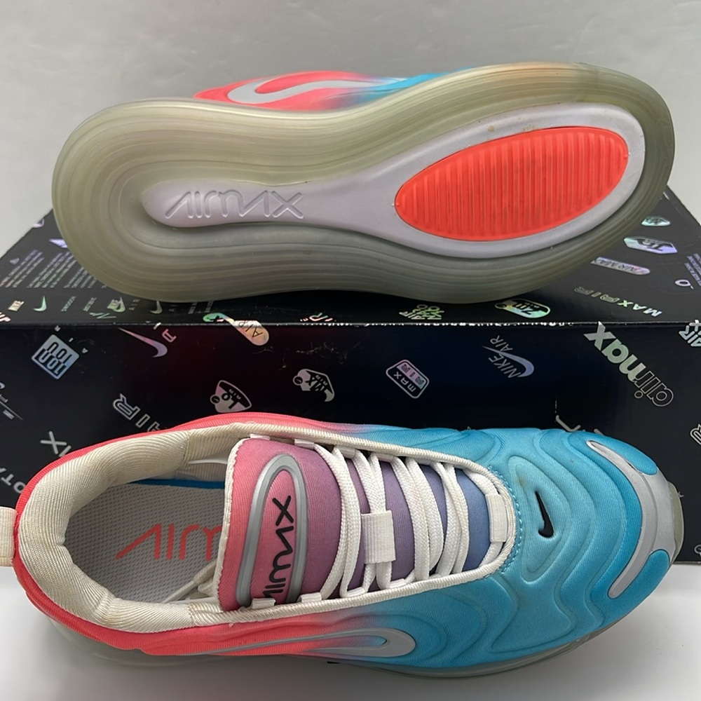 Nike WMNS Air Max 720 Blue and Pink Sneakers Air Max 720 'Pink Sea' - Picture 3 of 16